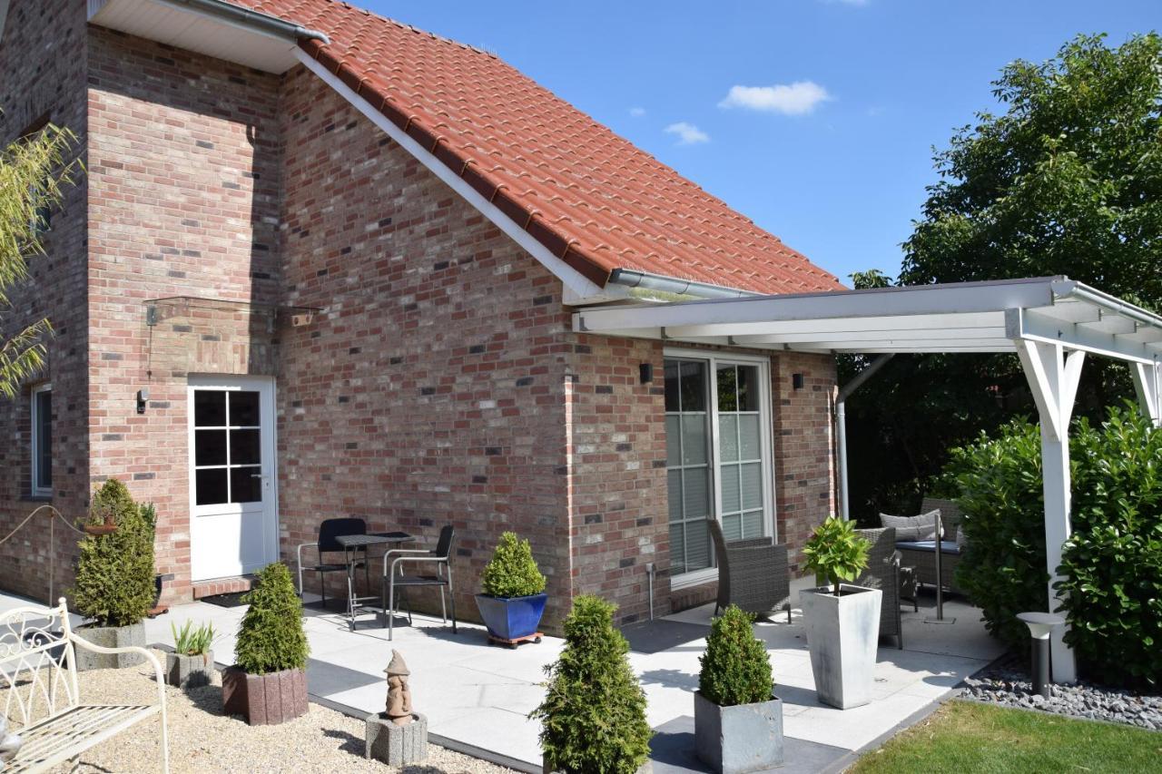 Wellness Appartements Ostfriesland Ihlowerfehn Buitenkant foto
