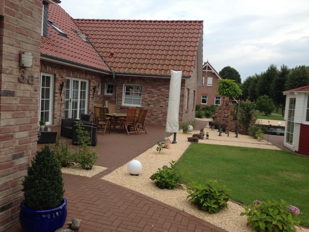 Wellness Appartements Ostfriesland Ihlowerfehn Kamer foto